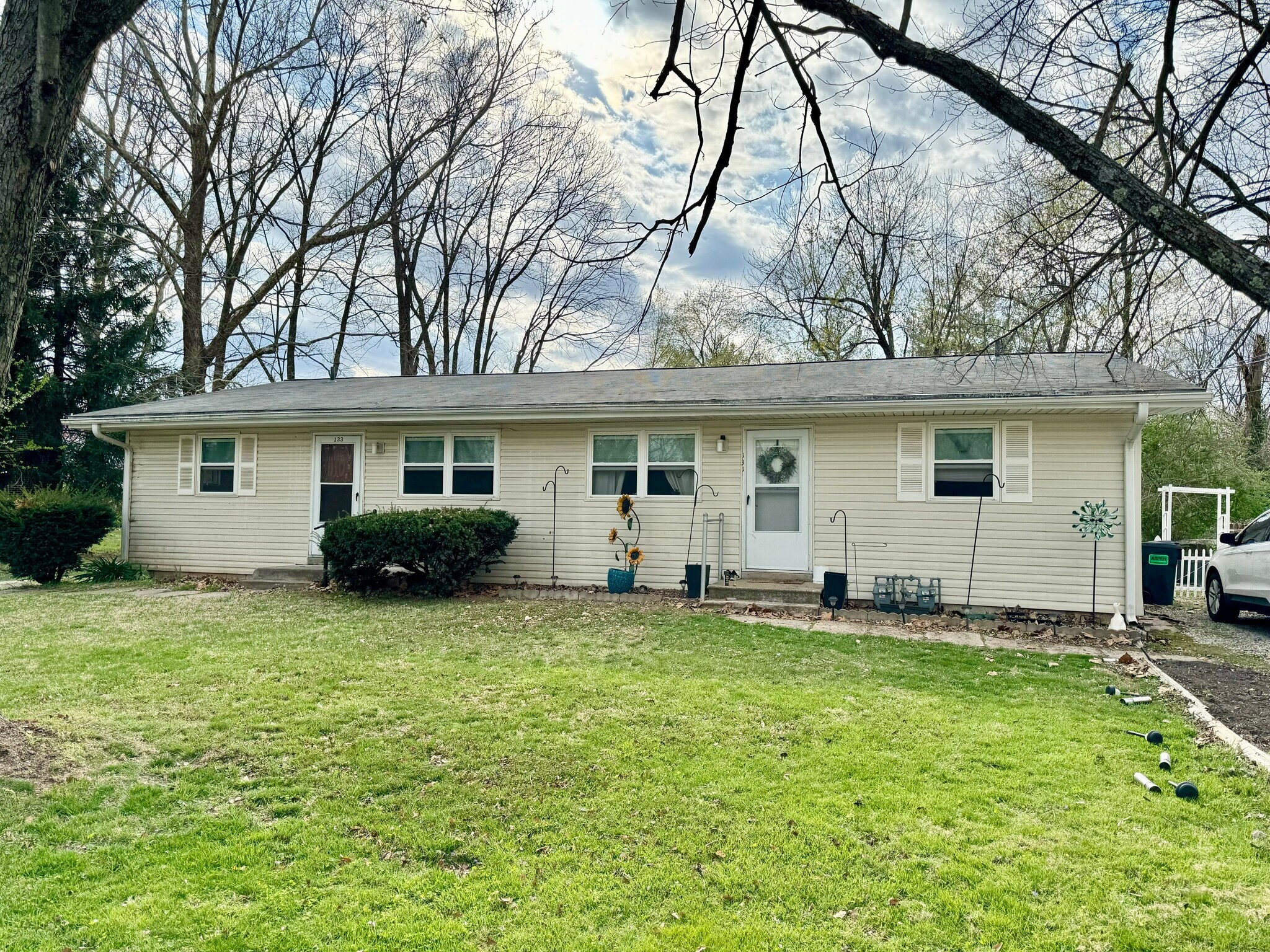 131 Howard Dr, Belleville, IL for sale Primary Photo- Image 1 of 18