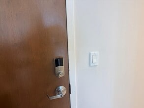 175 SW 7th St, Miami, FL à louer Photo intérieure- Image 1 de 11