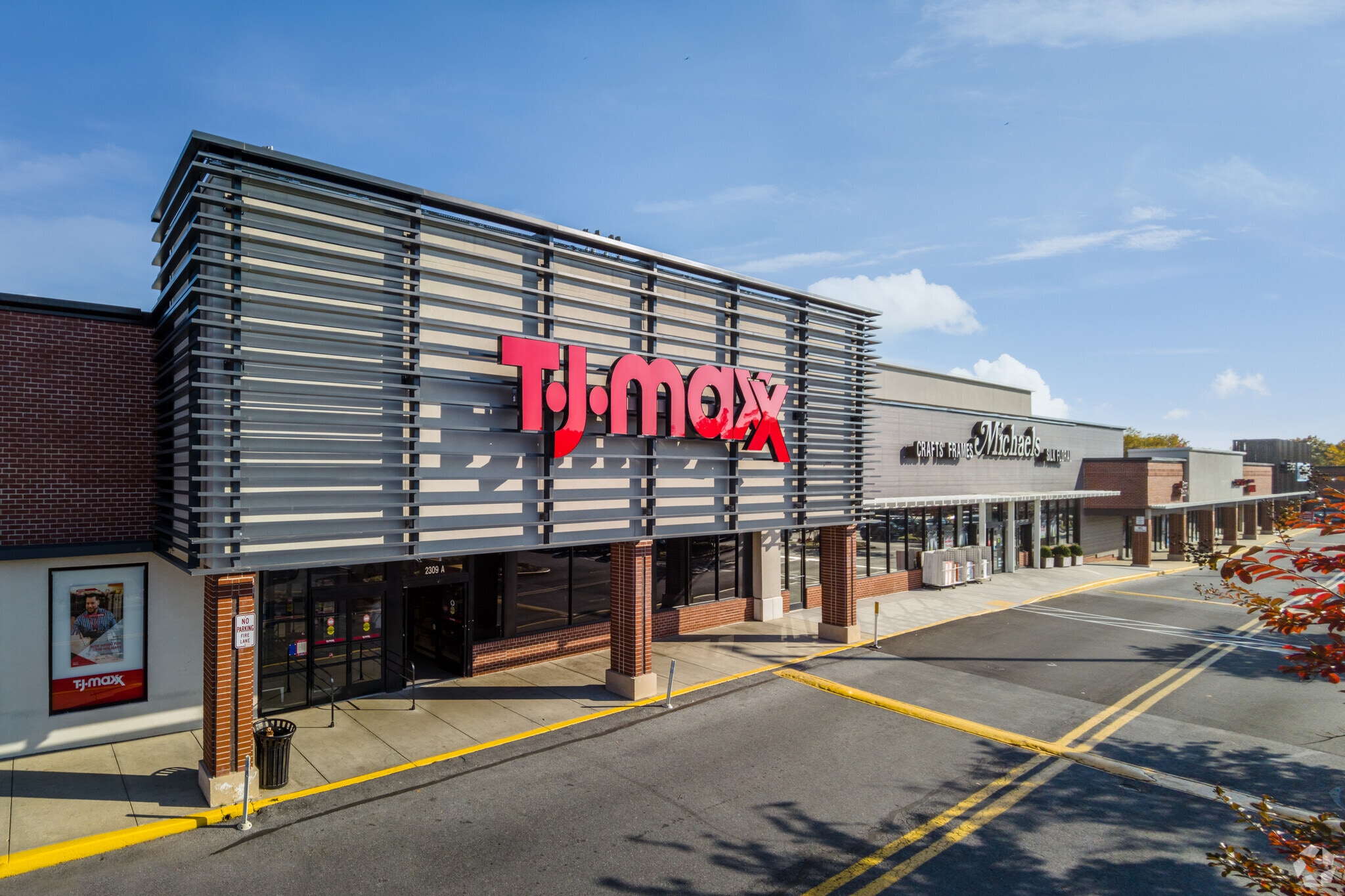 2303 Forest Dr, Annapolis, MD for lease Primary Photo- Image 1 of 28