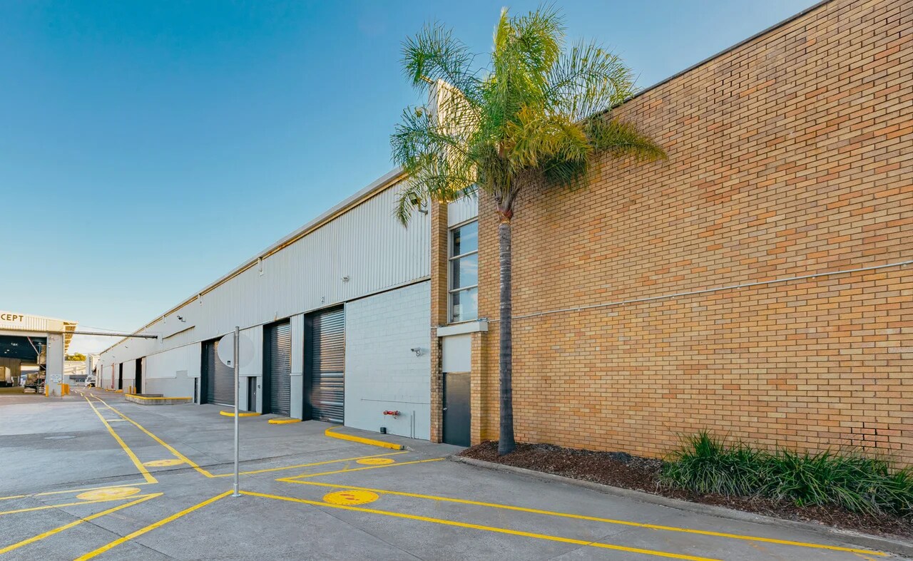 31 Heathcote Rd, MOOREBANK for lease Building Photo- Image 1 of 5
