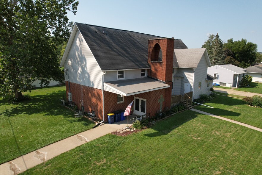 224 Wilson St, Van Meter, IA à vendre - Photo principale - Image 1 de 1