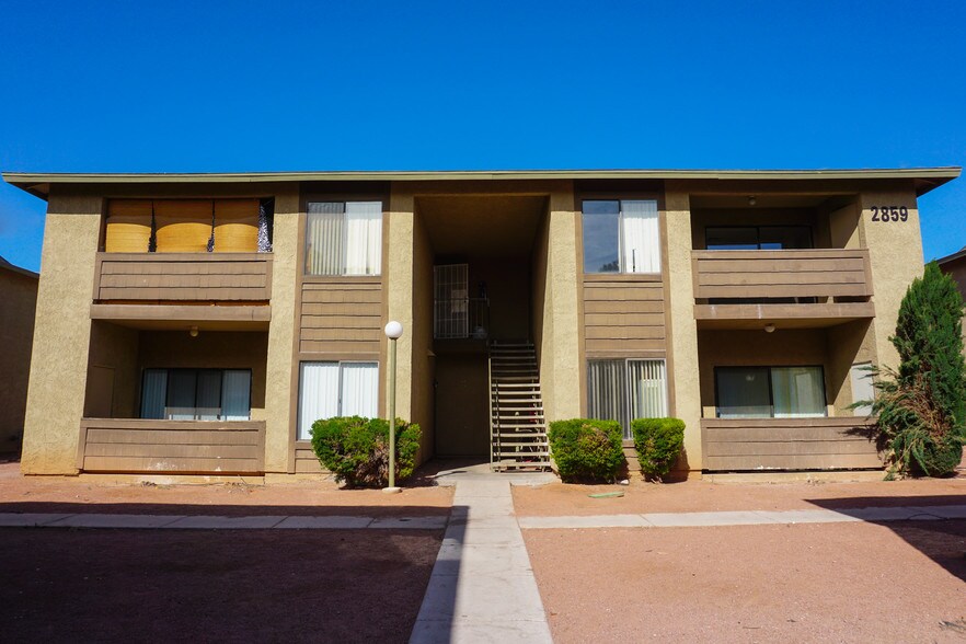 2859 Wheelwright Dr, Las Vegas, NV à vendre - Photo du bâtiment - Image 3 de 18