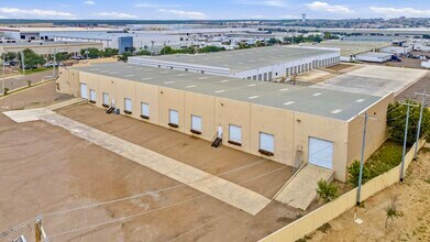 809 Nafta Blvd, Laredo, TX à louer Photo intérieure- Image 1 de 9