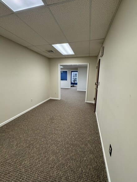 1124 Rt 202 S, Raritan, NJ for sale - Building Photo - Image 2 of 10