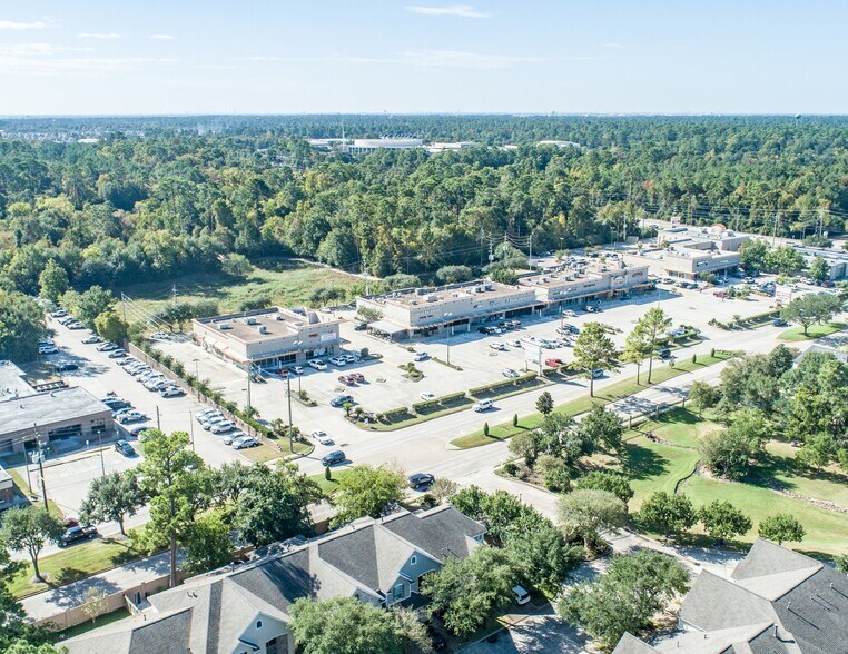 6905-6925 Cypresswood Dr, Spring, TX à louer - Photo du bâtiment - Image 1 de 6