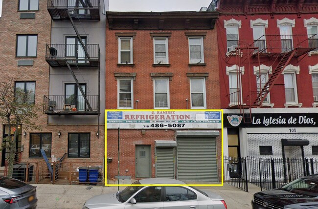 Plus de détails pour 110 Manhattan Ave, Brooklyn, NY - Commerce de détail à louer