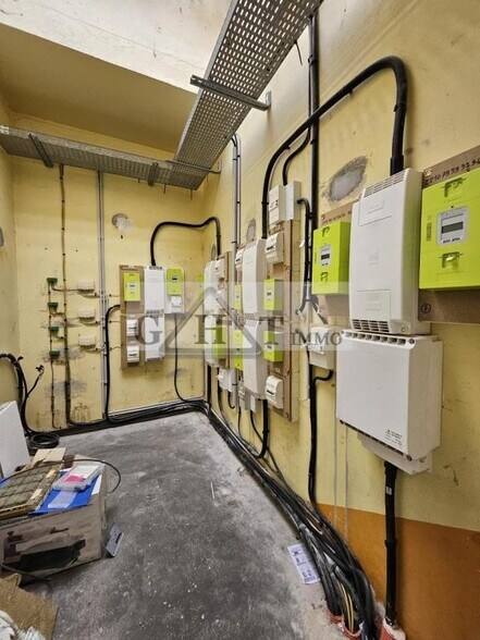 Industrial in Thomery for sale - Interior Photo - Image 3 of 9