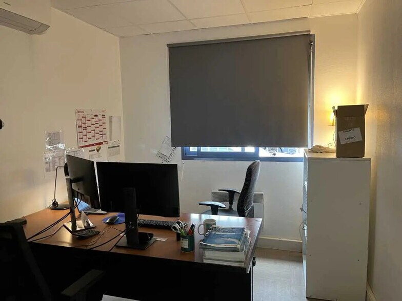 96 Avenue Du Progrès, Chassieu for lease - Interior Photo - Image 2 of 10