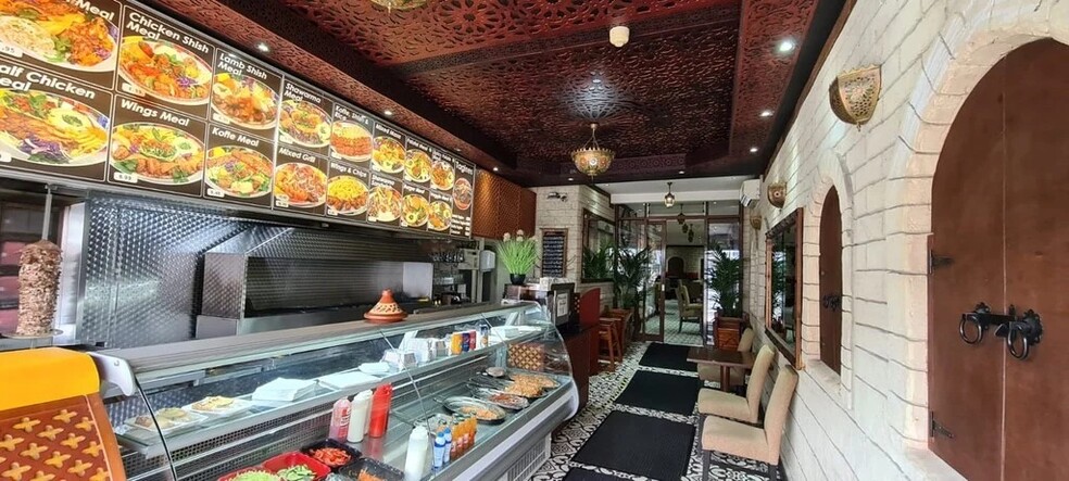 42 High Street Colliers Wood, Londres à louer - Photo intérieure - Image 3 de 4