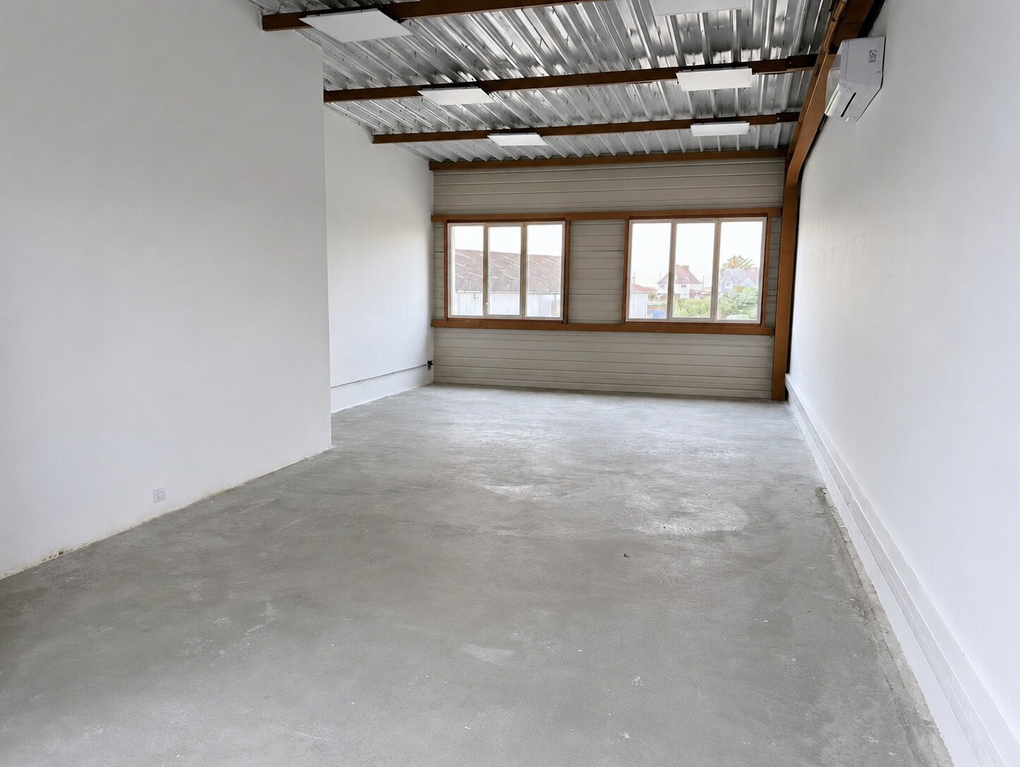 8 Route De Trénan, Brest for lease Building Photo- Image 1 of 9