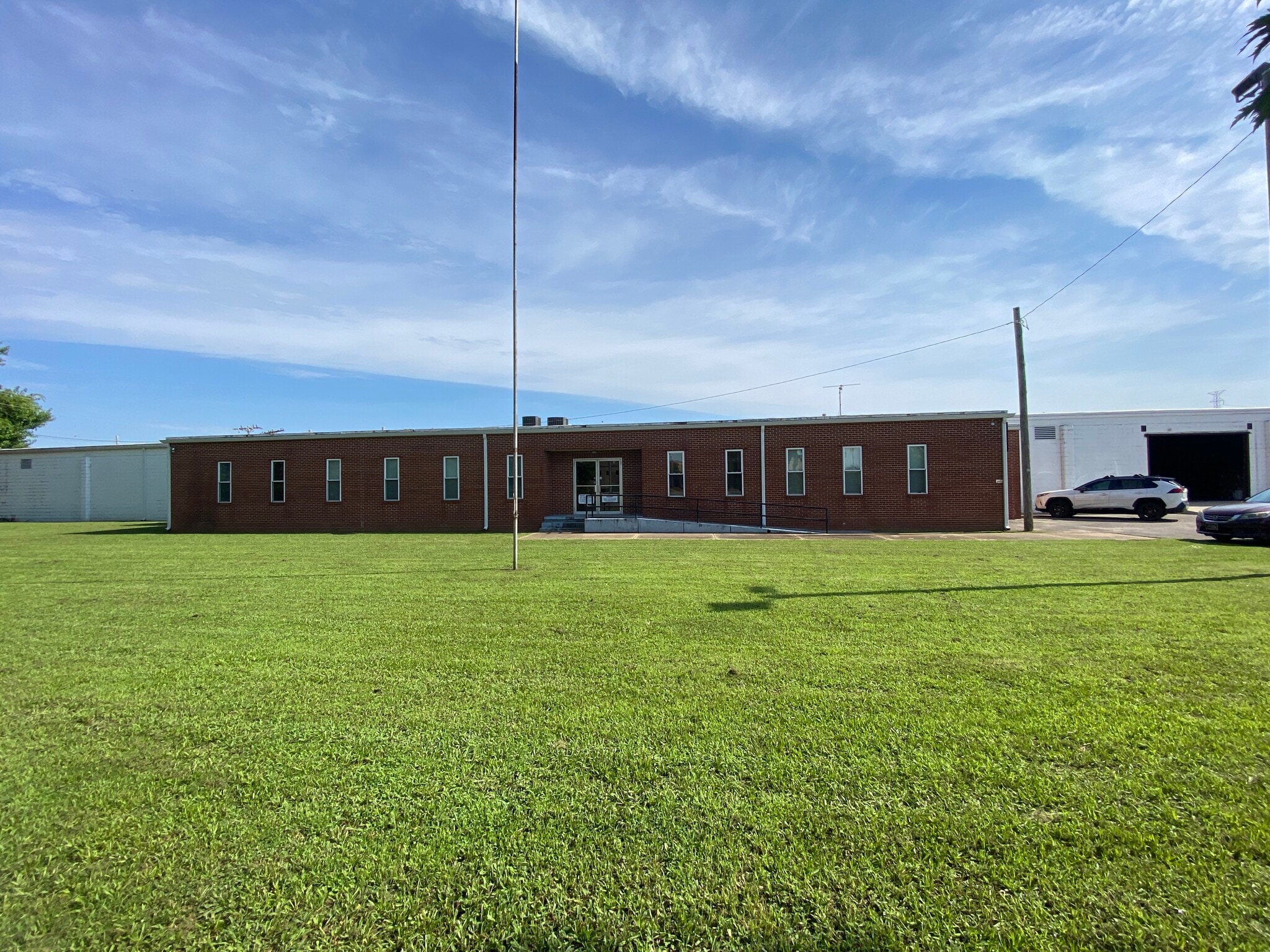 1031 S Green St, Tupelo, MS for sale Primary Photo- Image 1 of 22