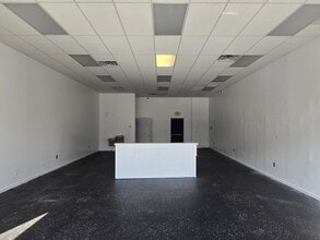 4296 Old Suwanee Rd, Buford, GA for lease Building Photo- Image 2 of 2