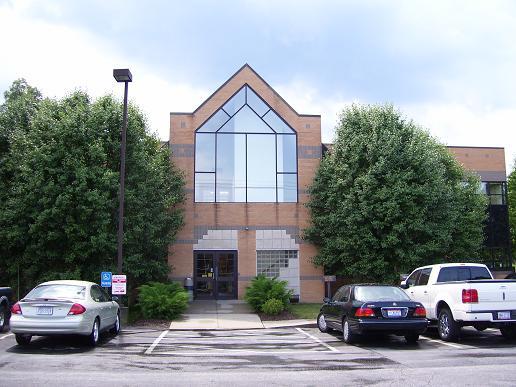 100 Allegheny Dr, Warrendale, PA à louer - Photo du bâtiment - Image 3 de 8
