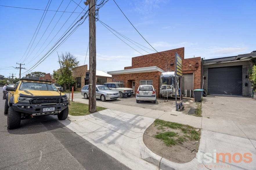 30 Advantage Rd, Highett for sale - Building Photo - Image 3 of 17