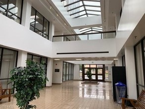 500 Market St, Steubenville, OH for lease Interior Photo- Image 1 of 5