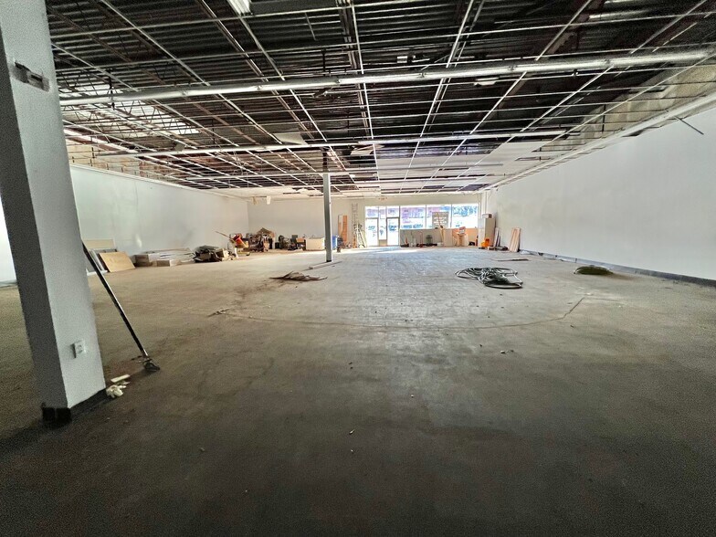 1101-1109 Main St, Peekskill, NY à louer - Photo du bâtiment - Image 3 de 18