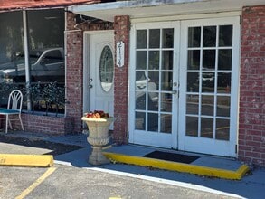 2134-2140 9th Ave N, Saint Petersburg, FL for lease Interior Photo- Image 1 of 11