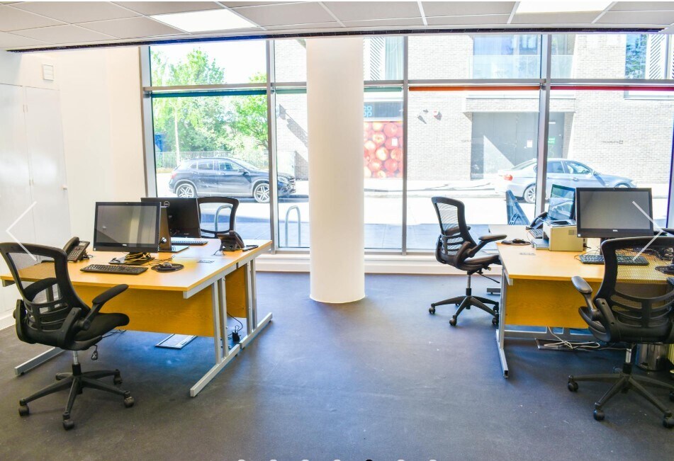 102 Camley St, Londres à louer Photo intérieure- Image 1 de 4