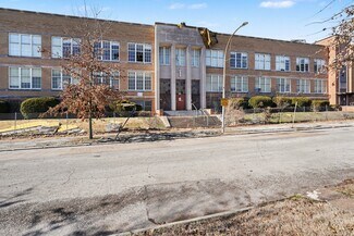 Plus de détails pour 4253 Clarence Blf, Saint Louis, MO - Spécialité à vendre