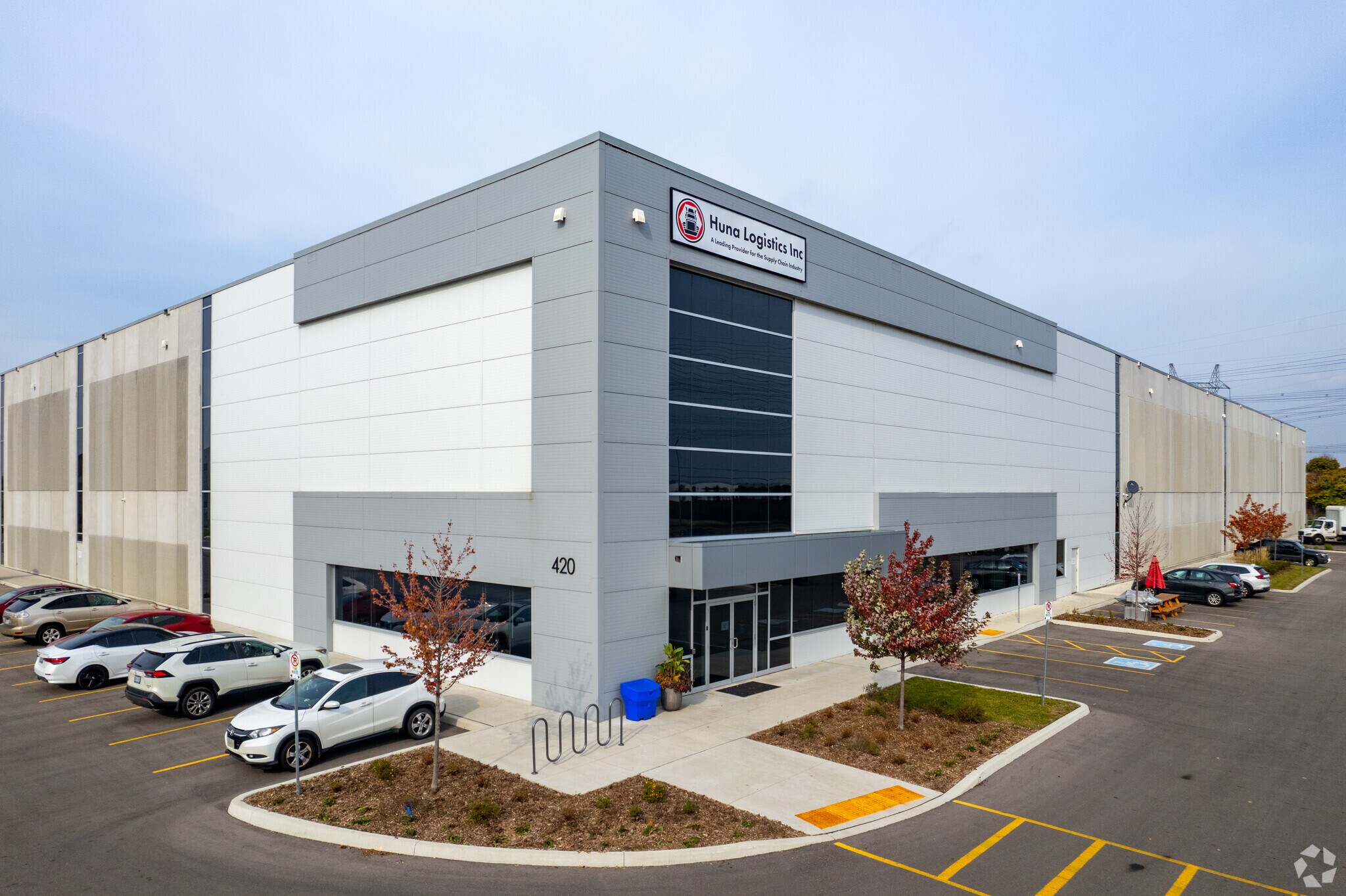 420 Parkhurst Sq, Brampton, ON à vendre Photo principale- Image 1 de 1