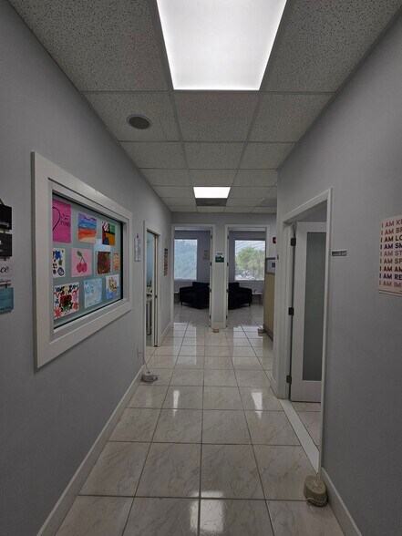 7950 NW 53rd St, Doral, FL à vendre - Photo du bâtiment - Image 3 de 18