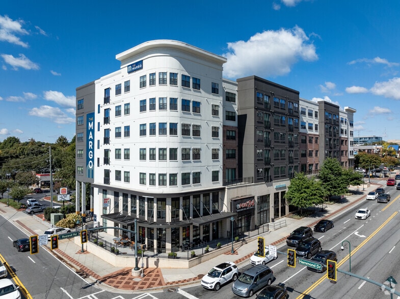 6050 Roswell Rd NE, Sandy Springs, GA for lease - Primary Photo - Image 1 of 54