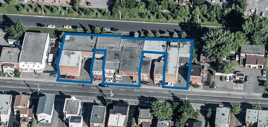 35 Rue Saint-Louis, St-Lambert, QC à vendre Autre- Image 1 de 1