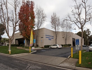 Plus de détails pour 2089 Anchor Ct, Newbury Park, CA - Industriel à louer