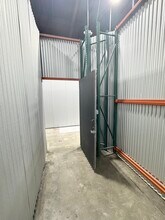 233 E Harris Ave, South San Francisco, CA à louer Photo intérieure- Image 2 de 4