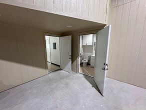 450 Hwy 290 E, Elgin, TX for lease Interior Photo- Image 2 of 13