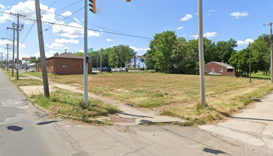 3400 Market St, Youngstown, OH à vendre - Photo du bâtiment - Image 2 de 3
