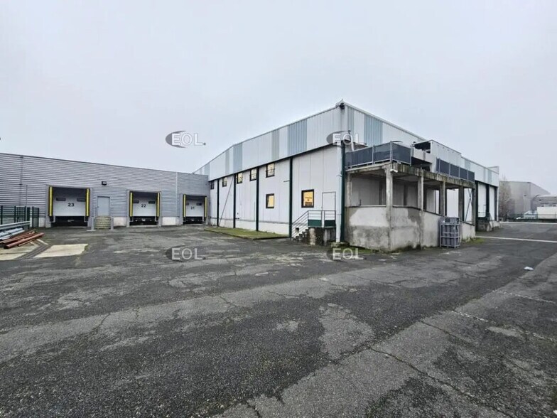 Industrial in Thiais for lease - Building Photo - Image 2 of 9
