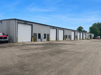 Plus de détails pour 1317 Lamb Rd, Woodstock, IL - Industriel à louer