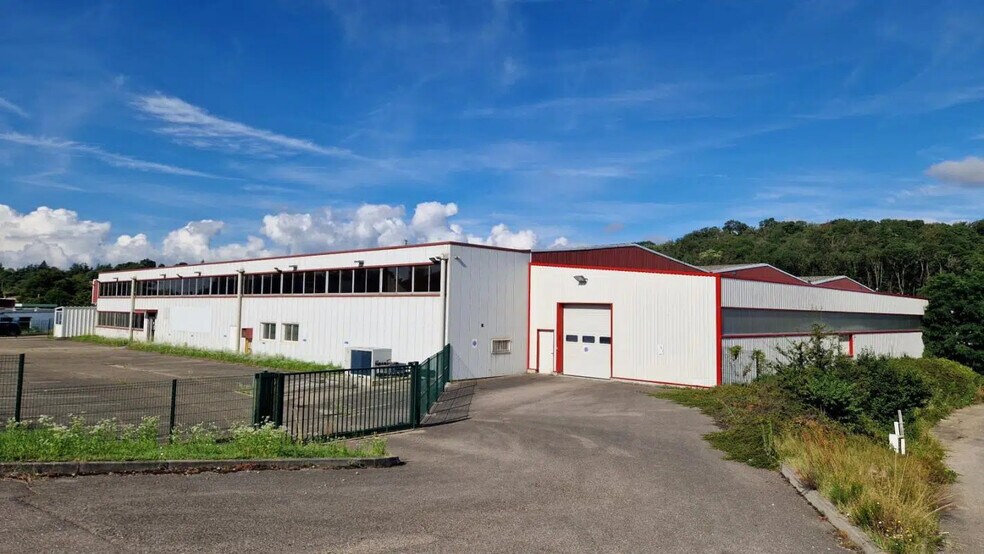 4 Route Du Dôme, Chaponost for lease - Building Photo - Image 2 of 4