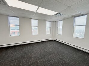 111 Waterloo St, London, ON for lease Interior Photo- Image 2 of 5
