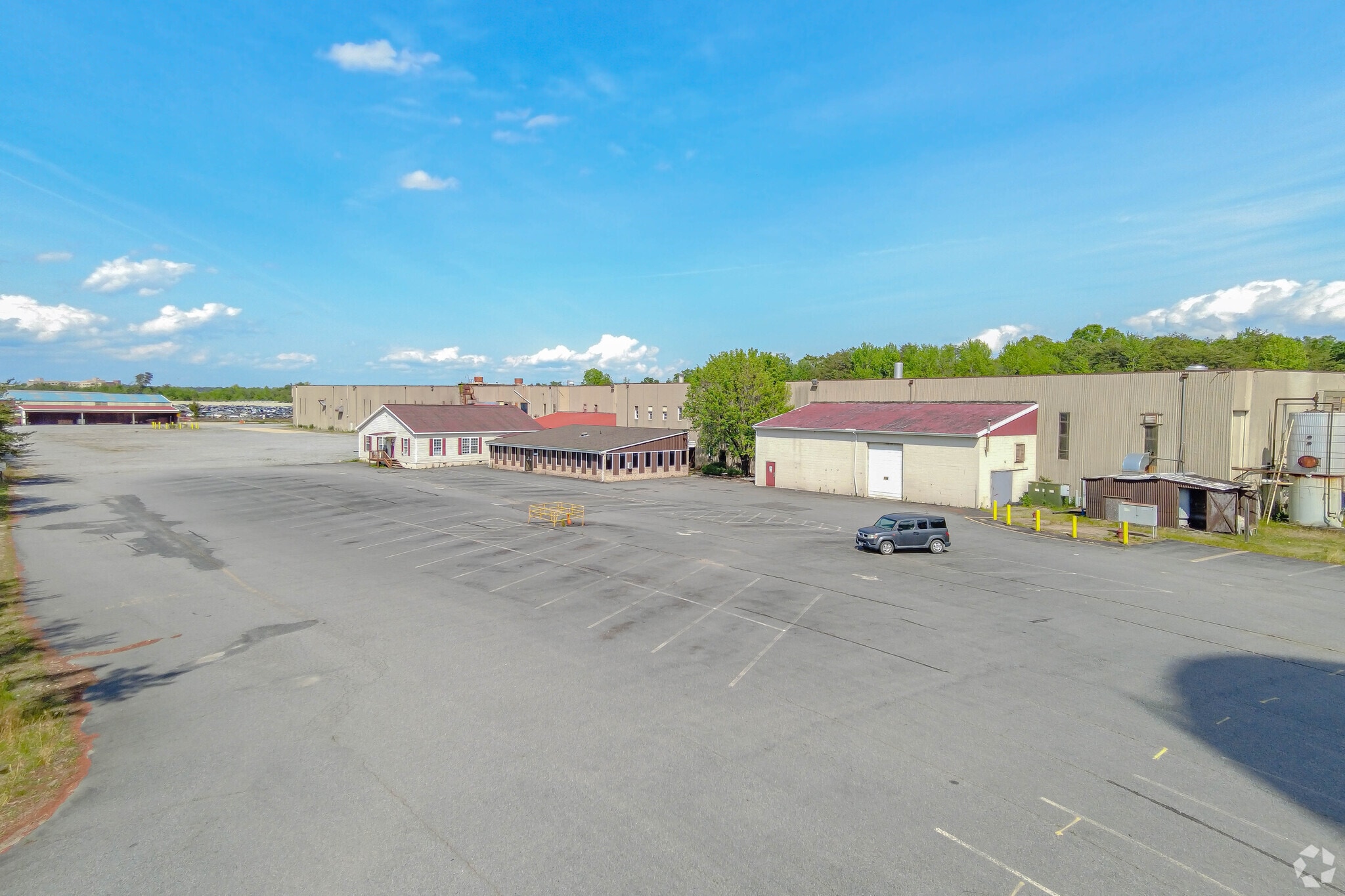 4900 Ondura Dr, Fredericksburg, VA for lease Primary Photo- Image 1 of 21