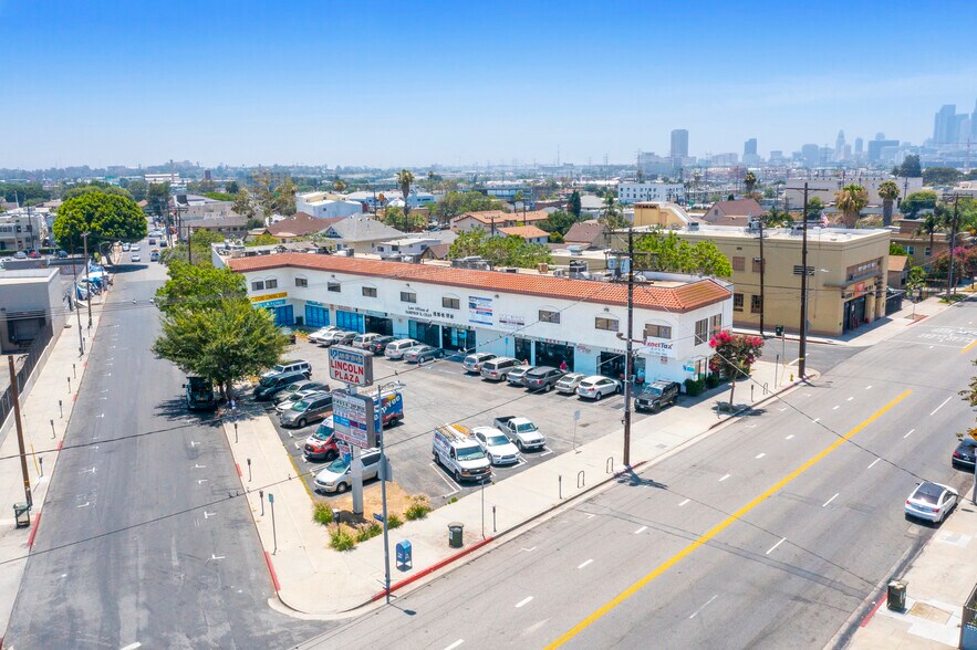 2310 Pasadena Ave, Los Angeles, CA à louer - Aérien - Image 2 de 8