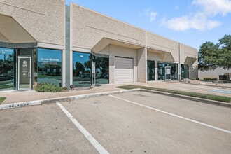 2020 Rutland Dr, Austin, TX for lease Building Photo- Image 1 of 1