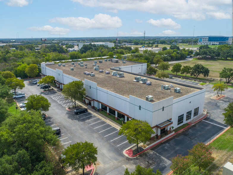 4635 Boston Ln, Austin, TX à louer - Photo du b timent - Image 3 de 15