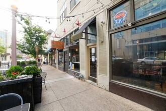 10 S Euclid Ave, Saint Louis, MO for lease Interior Photo- Image 2 of 5