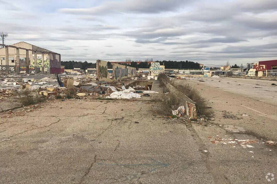 Carretera Nacional II, 27, Alcalá de Henares, Madrid à vendre - Photo du bâtiment - Image 3 de 3