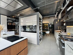 27-31 St Marys Rd, London for lease Interior Photo- Image 1 of 7