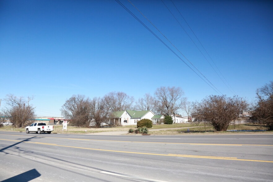 311 Sam Ridley Pky, Smyrna, TN for sale - Building Photo - Image 2 of 86