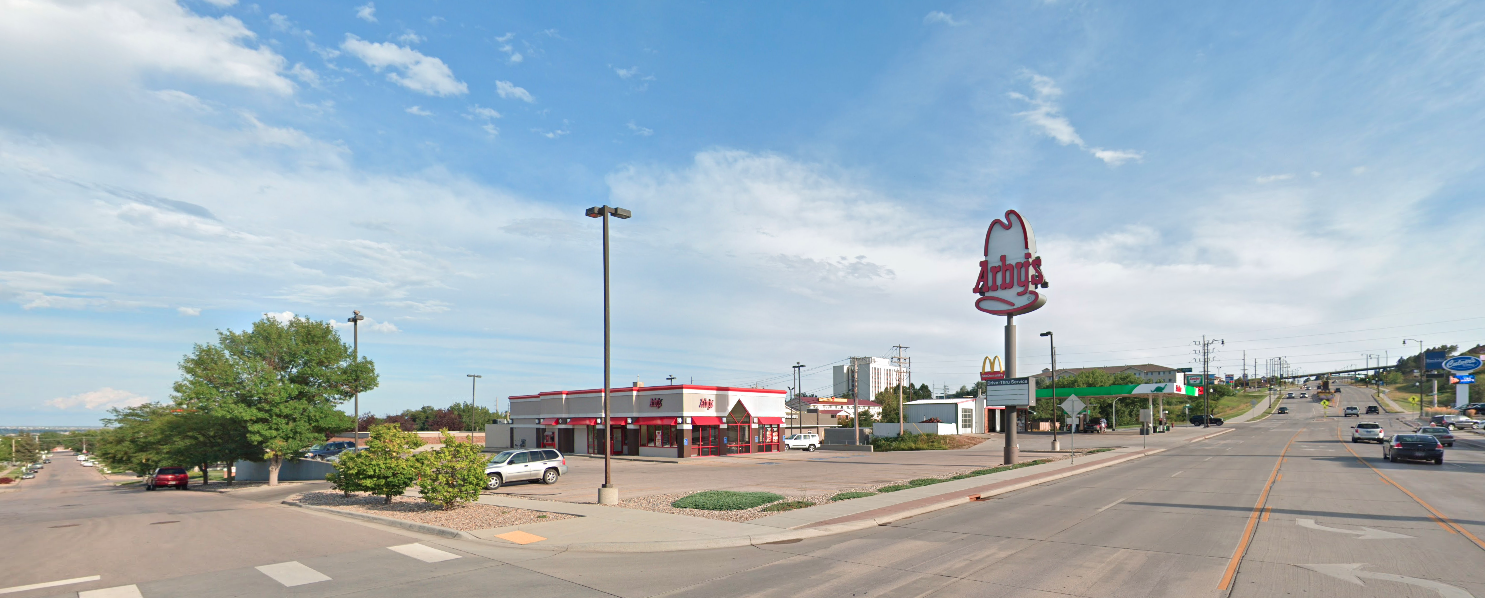 2400 Mount Rushmore Rd, Rapid City, SD à vendre Photo du bâtiment- Image 1 de 1