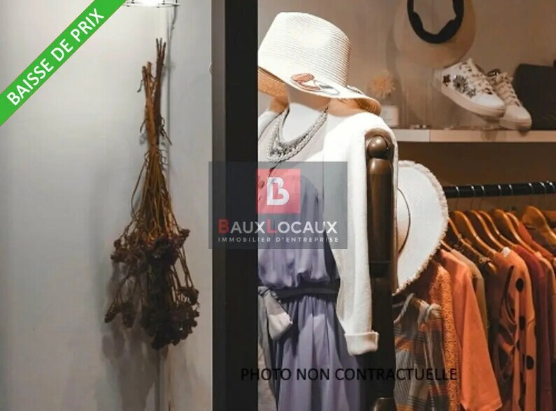 Retail in Salon-de-Provence for lease - Interior Photo - Image 2 of 3