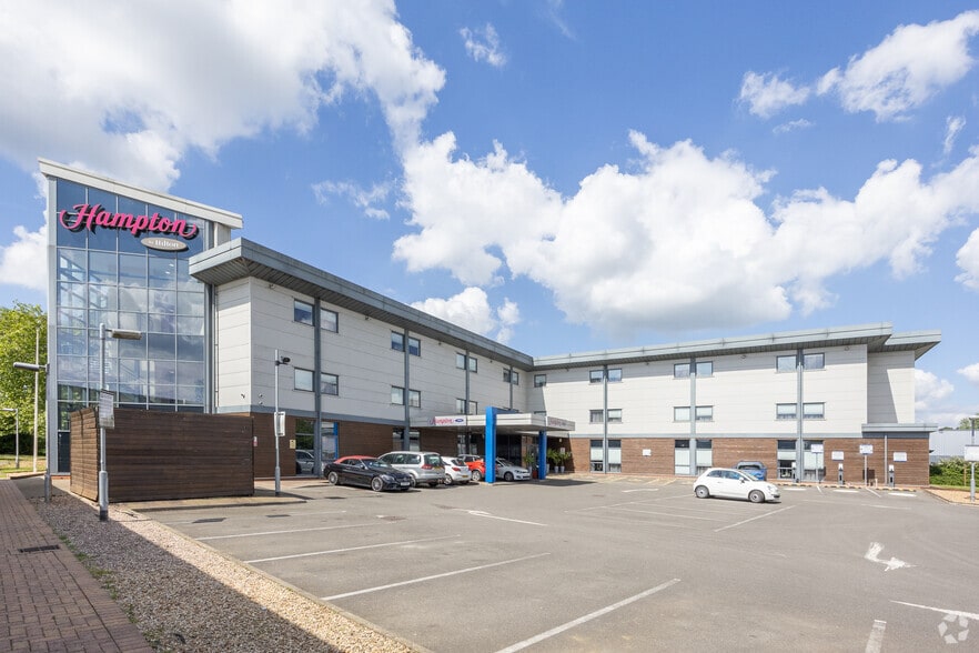 Princewood Rd, Corby for sale - Primary Photo - Image 1 of 9