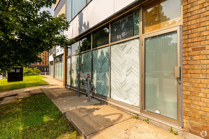 5995 Boul Gouin O, Montréal, QC à louer - Photo du bâtiment - Image 3 de 12