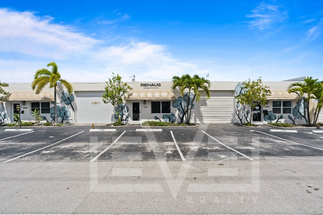 More details for 3932 NE 5th Ave, Oakland Park, FL - Retail, Industrial for Lease