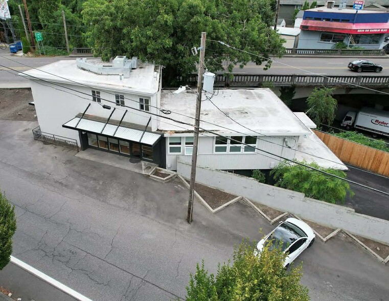 8283 SW Barbur Blvd, Portland, OR for sale - Aerial - Image 2 of 14