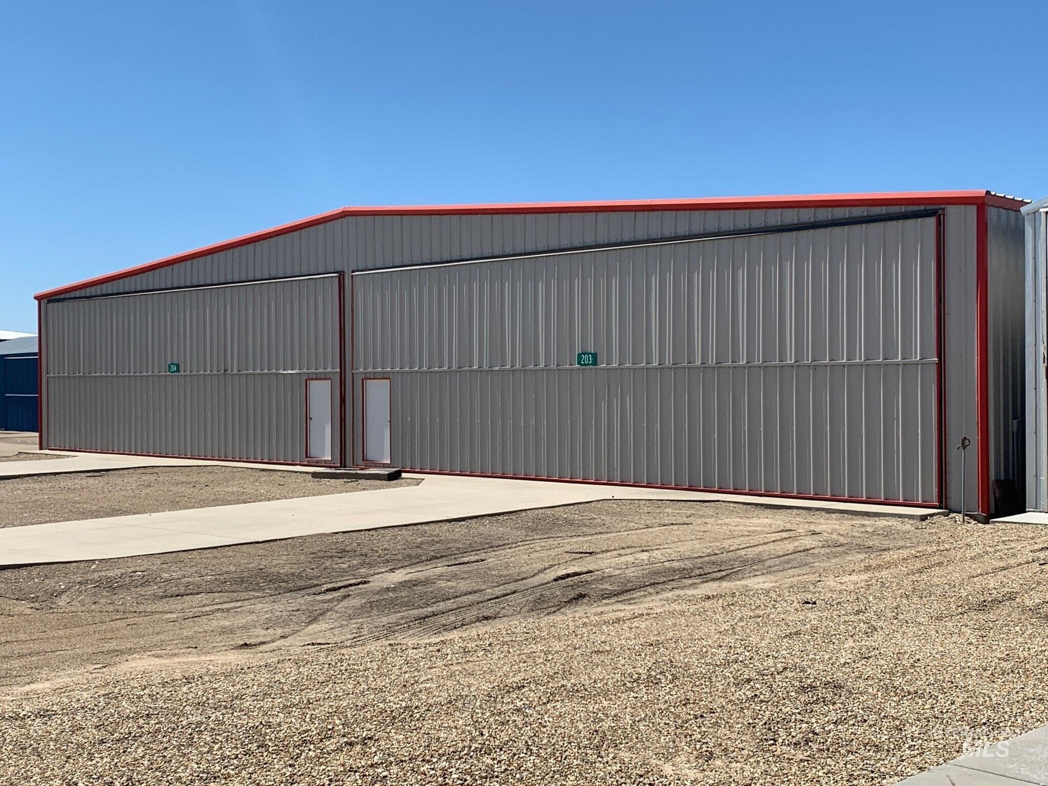 2321 Aviation Way, Caldwell, ID à vendre Photo du bâtiment- Image 1 de 2